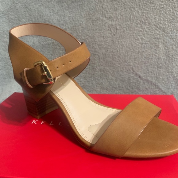 Nude Heels, Size 10 - Picture 2 of 3